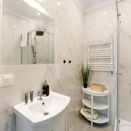 06 Blisko Plazy Z Ogrodem - Grzybowo, Kolobrzeg - Nadmorska 26 Appartement *