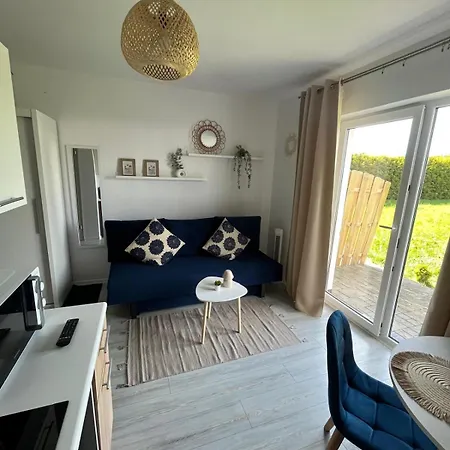 Blisko Plazy Z Ogrodem - Grzybowo, Kolobrzeg Apartment